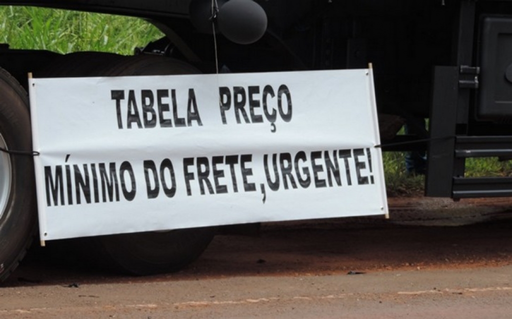 Falta fiscalização no preço dos fretes