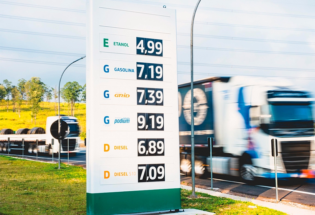 Valor do combustível em 20 países: do mais barato ao mais caro.
